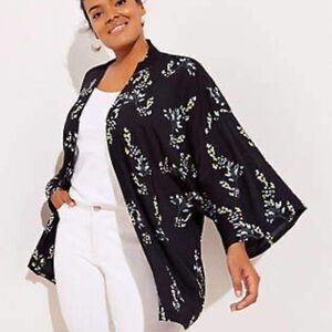 LOFT Plus Black Floral Kimono Cardigan Size 20/22